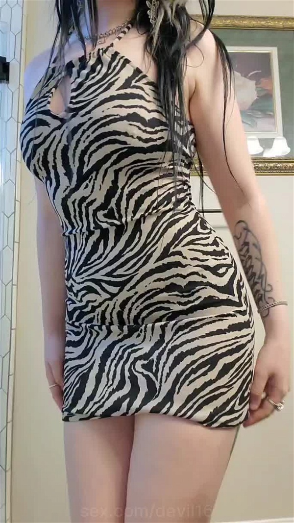 What do u think of my new dress