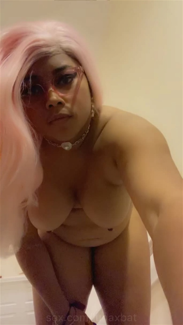 Can I be your girlfriend, I promise to send you naughty vids everyday