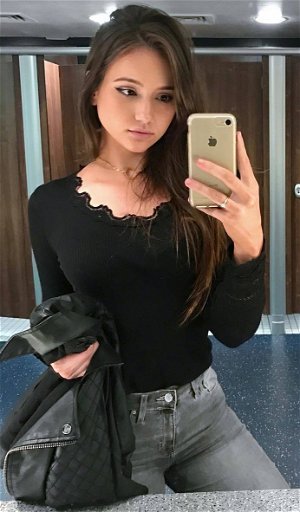Brunette selfie